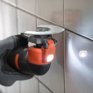 Aкумулаторен осцилатор Black and Decker BDCOS18D1K/ 18 V/ 2 Ah