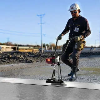 Бензинов вибромастар VEVOR ZPJ-25A-4/ 1.16 к.с. Бензинов вибромастар VEVOR ZPJ-25A-4/ 1.16 к.с.