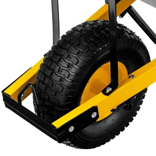 Подсилената строителна количка Denzel 6899977/ 230 кг