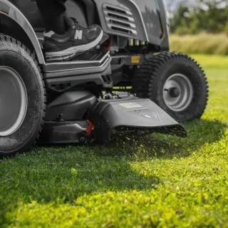 Тракторна косачка TEXAS Premium TTS108H/ 7,8 kW/ 108 см