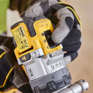 Акумулаторен ударен винтоверт DeWALT DCD1007WW1T-QW/ 18V/ 8 Ah
