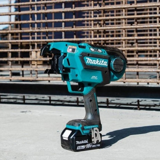 Акумулаторна машина за връзване на арматура Makita DTR180ZK/ 18 V