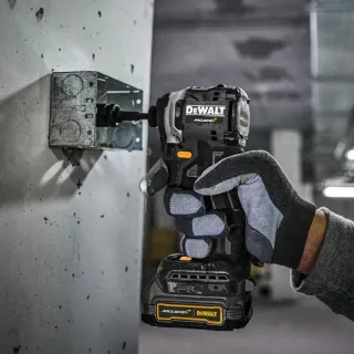 Акумулаторен гайковерт DeWALT DCF85ME2GT-QW/ 18V/ 2x1.7 Ah Акумулаторен гайковерт DeWALT DCF85ME2GT-QW/ 18V/ 2x1.7 Ah