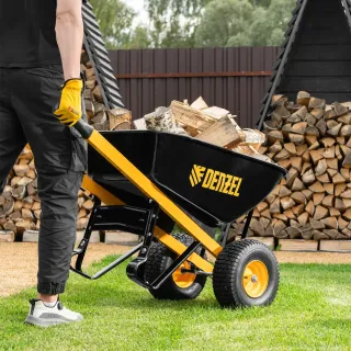 Подсилената строителна количка Denzel 6900077/ 250 кг