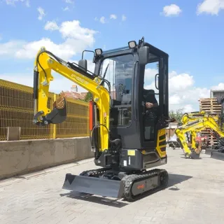 Верижен мини багер с чупеща стрела и кабина Cimex CHE12RS-CAB-SB/ 11.6 к.с.