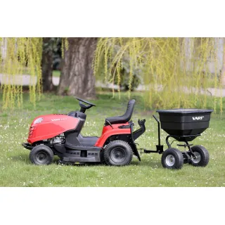 Прикачен разпръсквач за трактори VARO ST-900/ 305 - 366 см