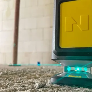 Линеен лазер + статив Nivel System CL3B + SJJ-M1 EX/ 30 м