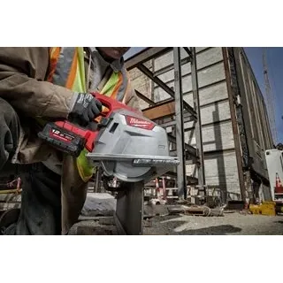 Акумулаторен циркуляр за метал Milwaukee M18 FMCS66-0C/ 18V
