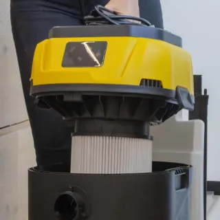 Комбинирана парочистачка и прахосмукачка Power Plus POWX3280/ 2.6kW Комбинирана парочистачка и прахосмукачка Power Plus POWX3280/ 2.6kW