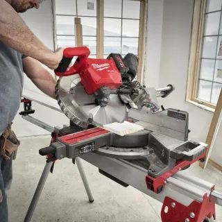 Акумулаторен герунг циркуляр Milwaukee M18 FMS305-0/ 18V