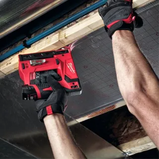 Акумулаторен такер Milwaukee M12 BST-0/ 12 V