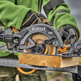 Акумулаторен циркуляр DeWALT DCS578T2/ 54 V/ 2 Ah