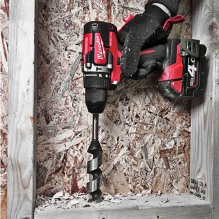 Акумулаторен винтоверт Milwaukee M18 CBLDD-402C/ 18 V/ 4 Ah