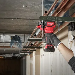 Акумулаторна машина за рязане на шпилки Milwaukee M18 BLTRC-0X/ 18V