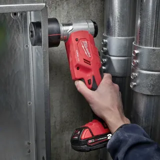 Акумулаторна преса за щанцоване Milwaukee M18 HKP-201C/ 18 V/ 2 Ah