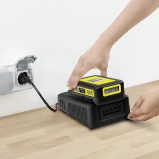 Бързо зарядно KARCHER 18V