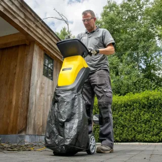 Дробилка за клони Power Plus POWEG6421/ 2,5 kW