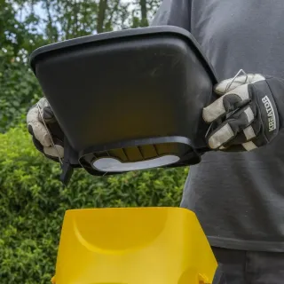 Дробилка за клони Power Plus POWEG6421/ 2,5 kW