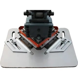 Гилотина за ламарина STILER HN 4/ 4 т Гилотина за ламарина STILER HN 4/ 4 т