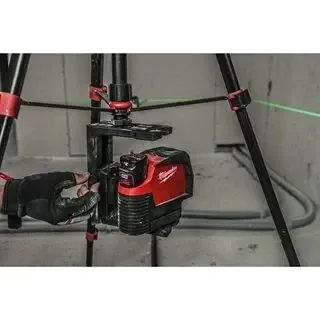 Лазерен нивелир Milwaukee M12CLLP-0C/ 12V