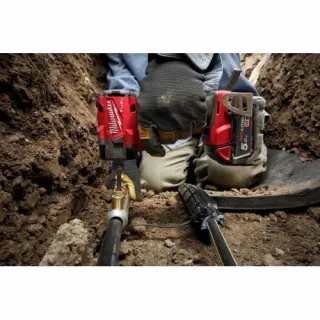 Акумулаторен гайковерт Milwaukee M18FIW2F38-0X/ 18V Акумулаторен гайковерт Milwaukee M18FIW2F38-0X/ 18V