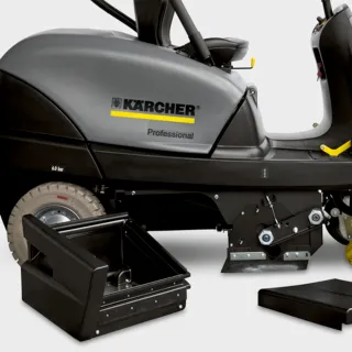 Седловa метачнa машинa Karcher KM 100/100 R Bp/ 24V/ 240Ah