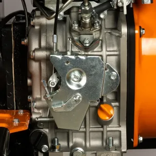 Мини трактор Detoolz DZ-MT1007-G02/ 17 к.с.