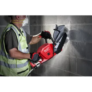Акумулаторен фугорез Milwaukee M18 FCOS230-121/ 18V/ 12Ah