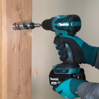 Акумулаторен винтоверт MAKITA DDF490Z LXT/ 18V Акумулаторен винтоверт MAKITA DDF490Z LXT/ 18V