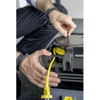 Прахосмукачка за сухо почистване Karcher T 10/1/ 585W