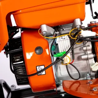 Бензинова мотофреза Detoolz DZ-MT1004-S001-G01/ 8.5 к.с.