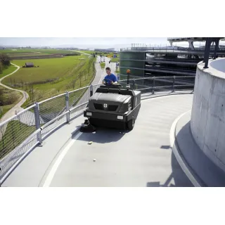 Хидравлична индустриална метачна машина Karcher KM 150/500 R D/ 22.5 kW