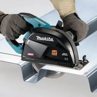 Акумулаторен циркуляр за метал Makita CS002GZ/ 40V Акумулаторен циркуляр за метал Makita CS002GZ/ 40V