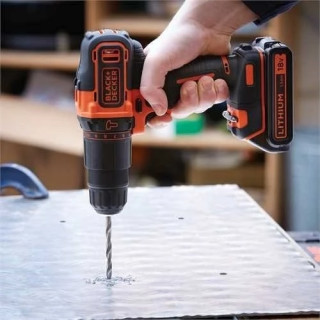 АКУМУЛАТОРНА БОРМАШИНА BLACK&DECKER BDCHD18 18 V