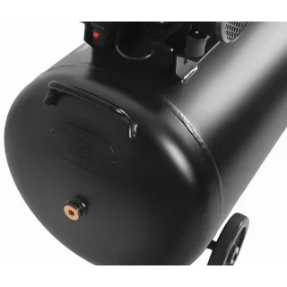 Безмаслен компресор + сепаратор и манометър Kraftdele KD4084/ 3x2200W/ 200 л Безмаслен компресор + сепаратор и манометър Kraftdele KD4084/ 3x2200W/ 200 л