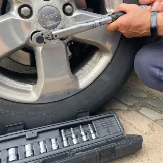 Динамометричен ключ BASS POLSKA 7457/ 110Nm