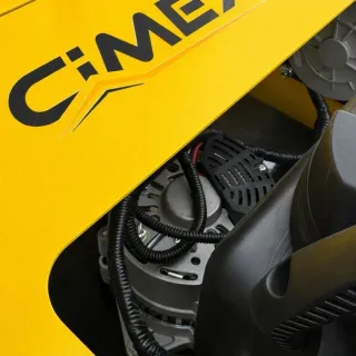 Верижна самоходна косачка с дистанционно управление CIMEX CM500/ 7 к.с.