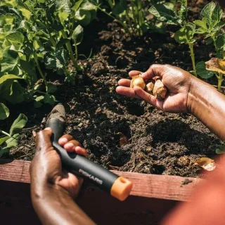 Садило за разсад Fiskars Solid/ 150 мм
