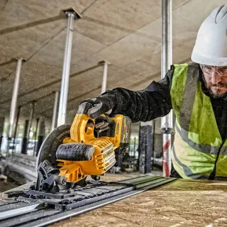 Акумулаторен ръчен циркуляр DeWALT DCS579NT-XJ/ 54V