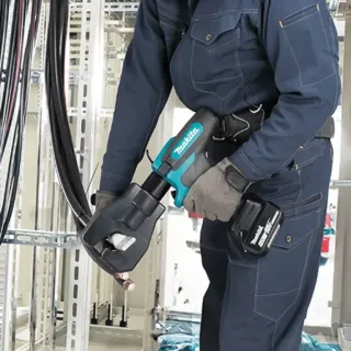 Акумулаторна машина за кримпване на кабели Makita DTC303ZK LXT/ 18V