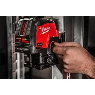 Лазерен нивелир Milwaukee M12CLLP-0C/ 12V