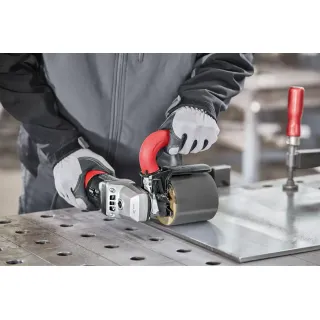 Полирмашина FLEX TRINOXFLEX BSE 14-3 100/ 1400W Полирмашина FLEX TRINOXFLEX BSE 14-3 100/ 1400W