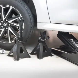 Комплект крик със стойки STAHLWERK WHB-73 ST/ 3т