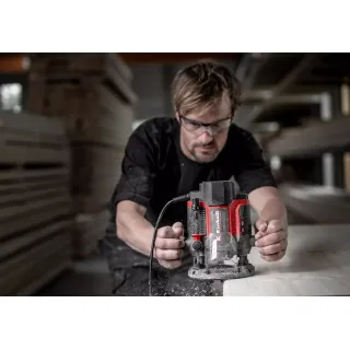 Електрическа оберфреза Einhell TP-RO 1400 E/ 1400 W Електрическа оберфреза Einhell TP-RO 1400 E/ 1400 W