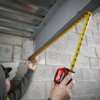 Противоударна магнитна ролетка Milwaukee 4932464603/ 8 м