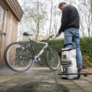 Водоструйка Power Plus POWXG90401/ 1400W Водоструйка Power Plus POWXG90401/ 1400W