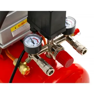 Маслен компресор KraftDele KD400/ 2.8 kW / 3.8 к.с./ 230V