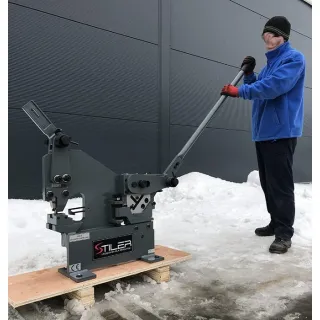 Гилотина за ламарина STILER PBS-9/ 400 мм Гилотина за ламарина STILER PBS-9/ 400 мм