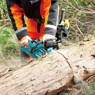 Акумулаторен верижен трион Makita UC016GT101/ 40V/ 5.0Ah/ XGT