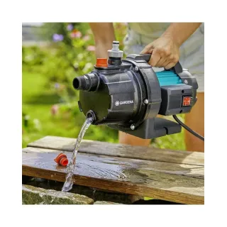 Градинска помпа Gardena 3700/4 BASIC/ 800W